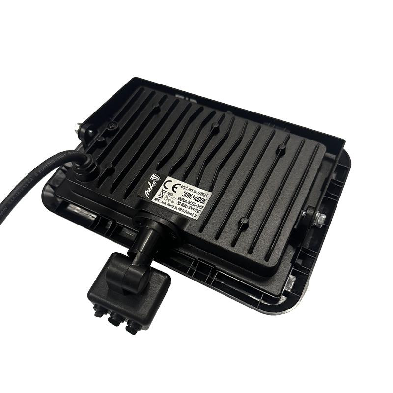 Vonkajší čierny LED reflektor 50W / 4000K - LF0024S 10