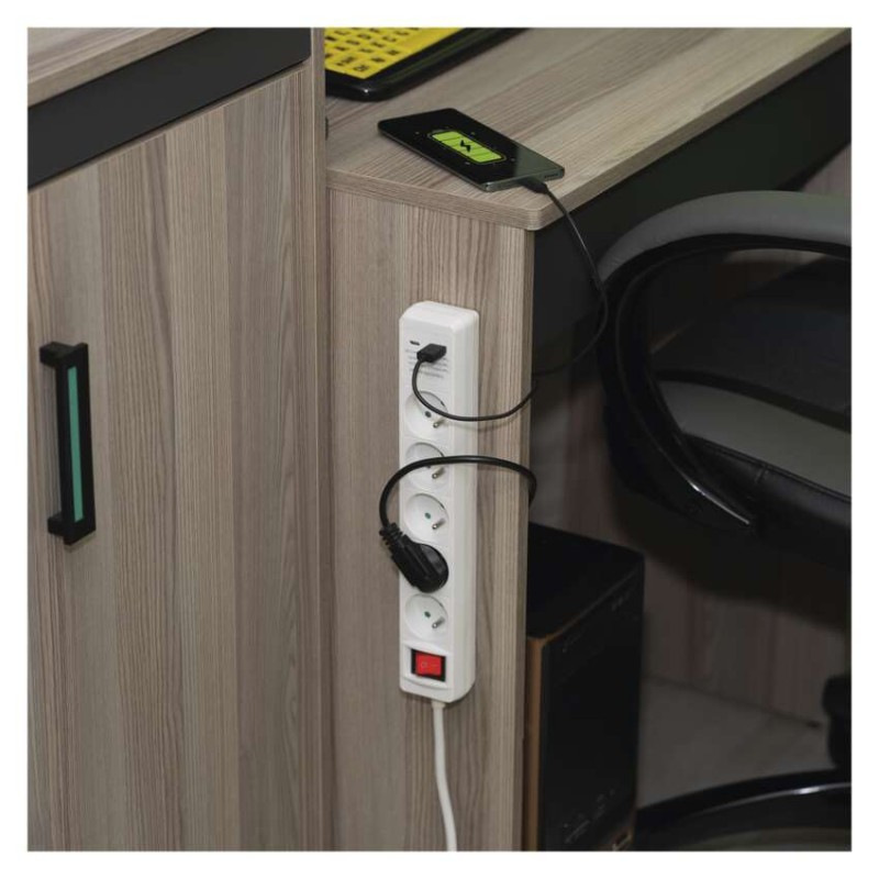 PRODLUŽKA 5Z 3M S VYP. 1,5MM+USB A+C 5