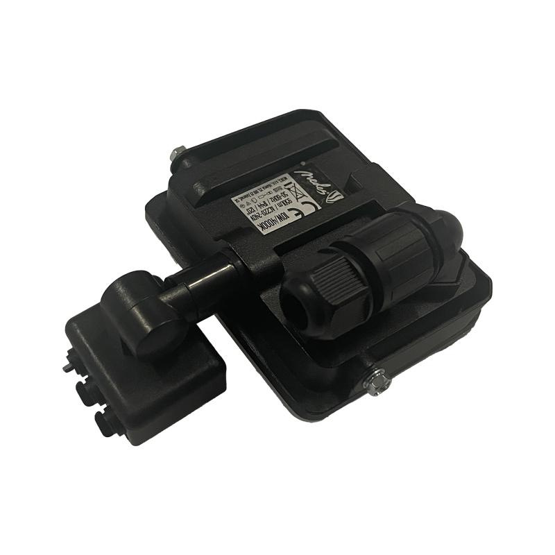 Vonkajší čierny LED reflektor so senzorom 10W / 4000K - LF7021S 2