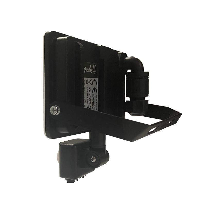 Vonkajší čierny LED reflektor so senzorom 20W / 4000K - LF7022S 13