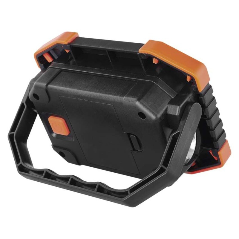 LED SVÍTILNA 2×COB LED + LED 3×AA 12