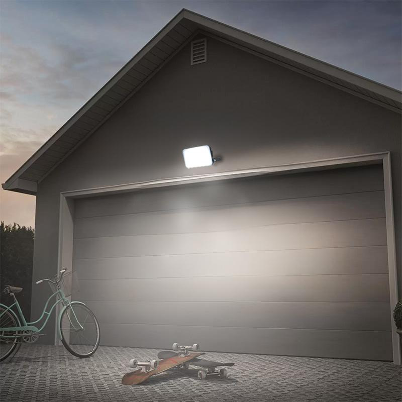 Vonkajší čierny LED reflektor 30W / 4000K - LF7023 4