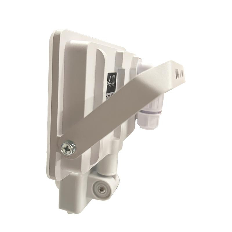 Vonkajší biely LED reflektor so senzorom 20W / 4000K - LF7122S 3