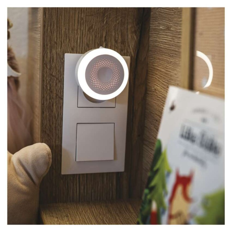 Svietidlo nočné LED do zásuvky WW 230 V, ON/OFF  P3326 8