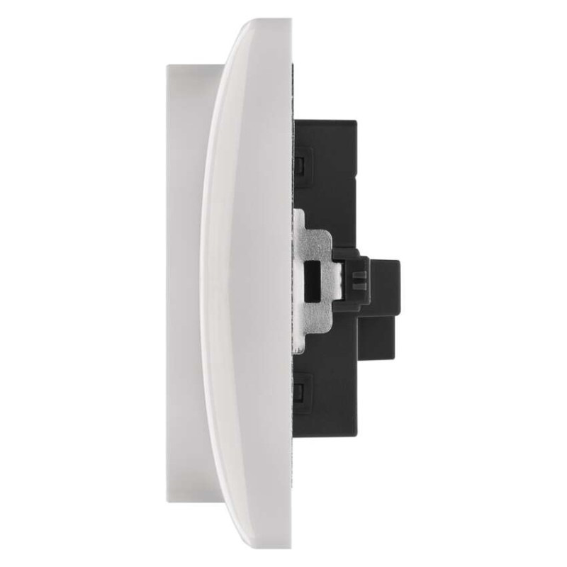 Zásuvka dvojnásobná 250 V/16 A max. IP20  A6001.1 2