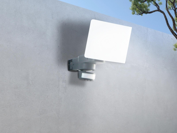 Vonkajší LED reflektor s PIR senzorom 24W / 4000K - LFX221 6