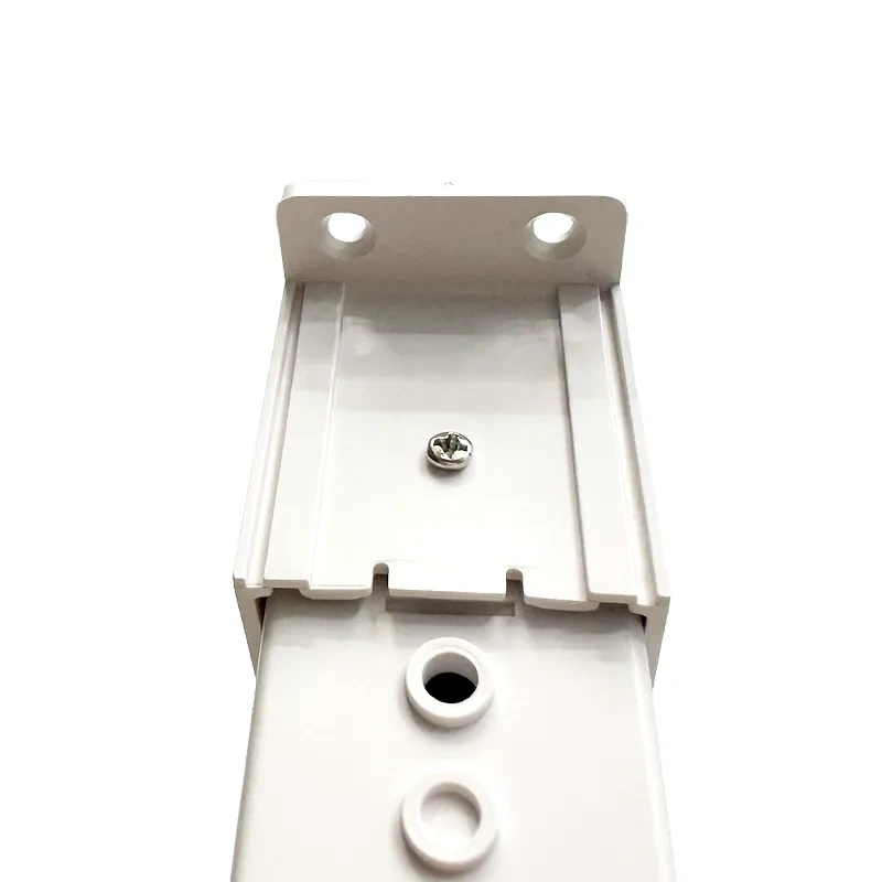 Set na montáž na bočnú stenu pre núdzové svietidlá LEL204 - HE02 6