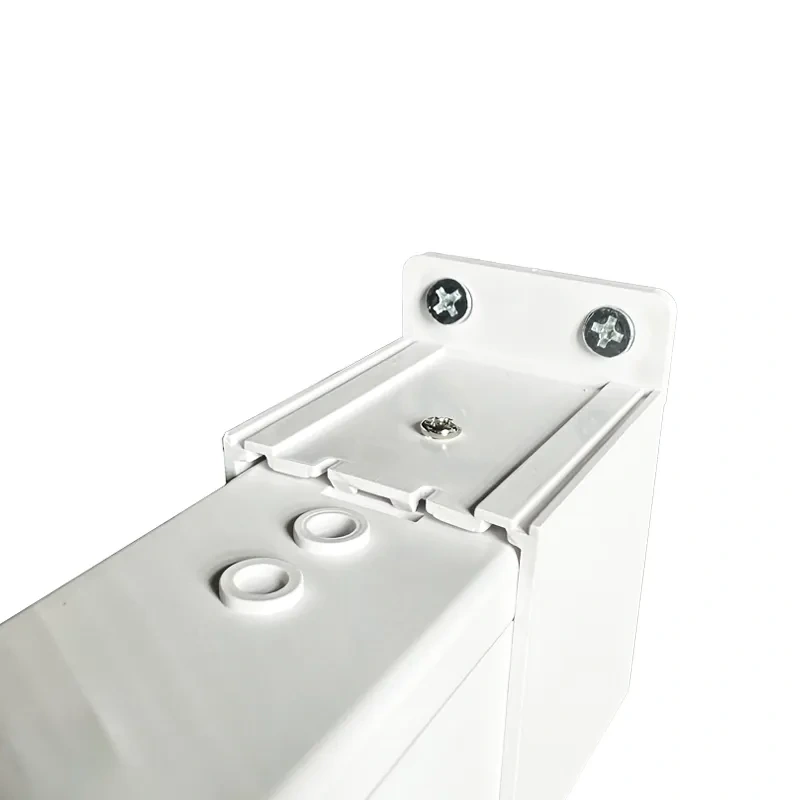 Set na montáž na bočnú stenu pre núdzové svietidlá LEL204 - HE02 8