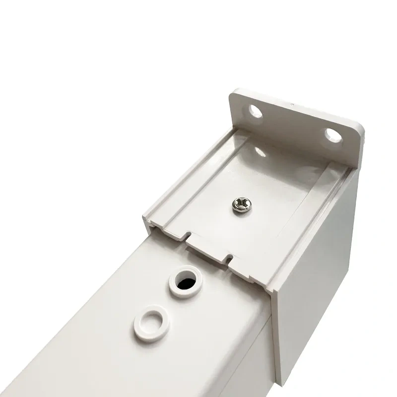 Set na montáž na bočnú stenu pre núdzové svietidlá LEL204 - HE02 4