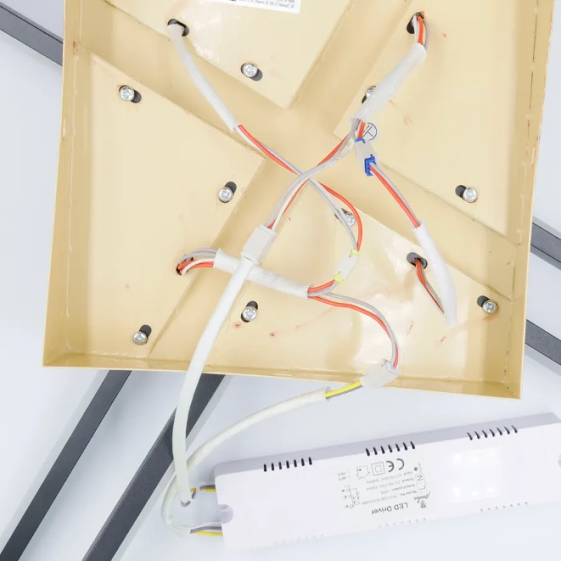 LED stropné svietidlo s diaľkovým ovládačom 115W - TA1312/BW 3