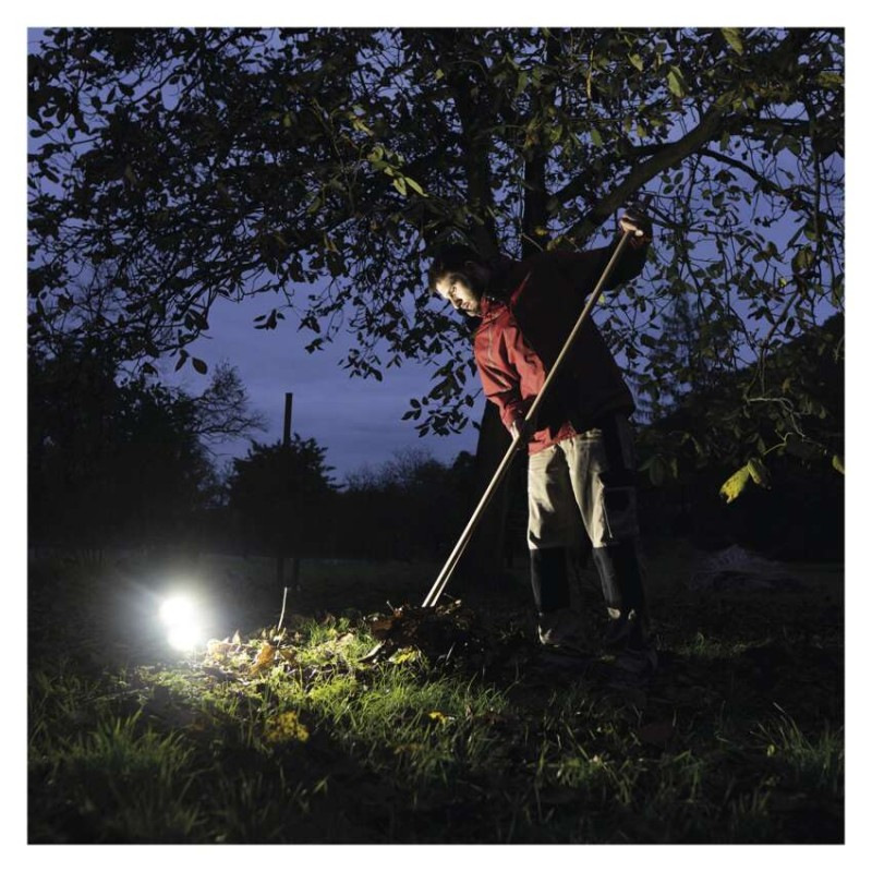 Reflektor LED P4536 2000lm 8000A 3,7V nabíjací prenosný EMOS 4